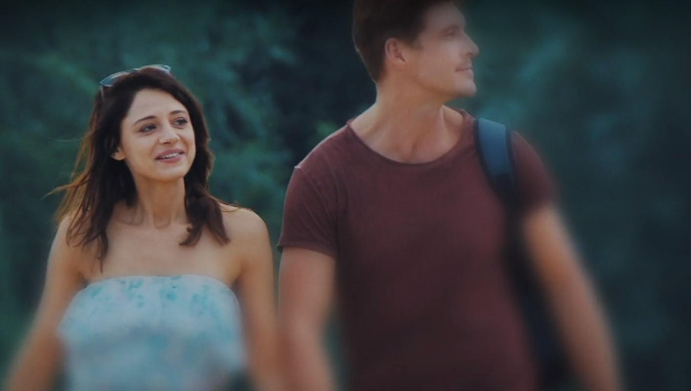 M jak miłość. Marcin (Mikołaj Roznerski), Iza (Adriana Kalska)