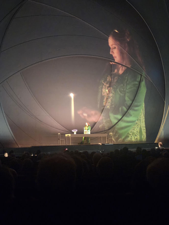 Finałowy spektakl "Tristan i Izolda" Yuvala Sharona w MET