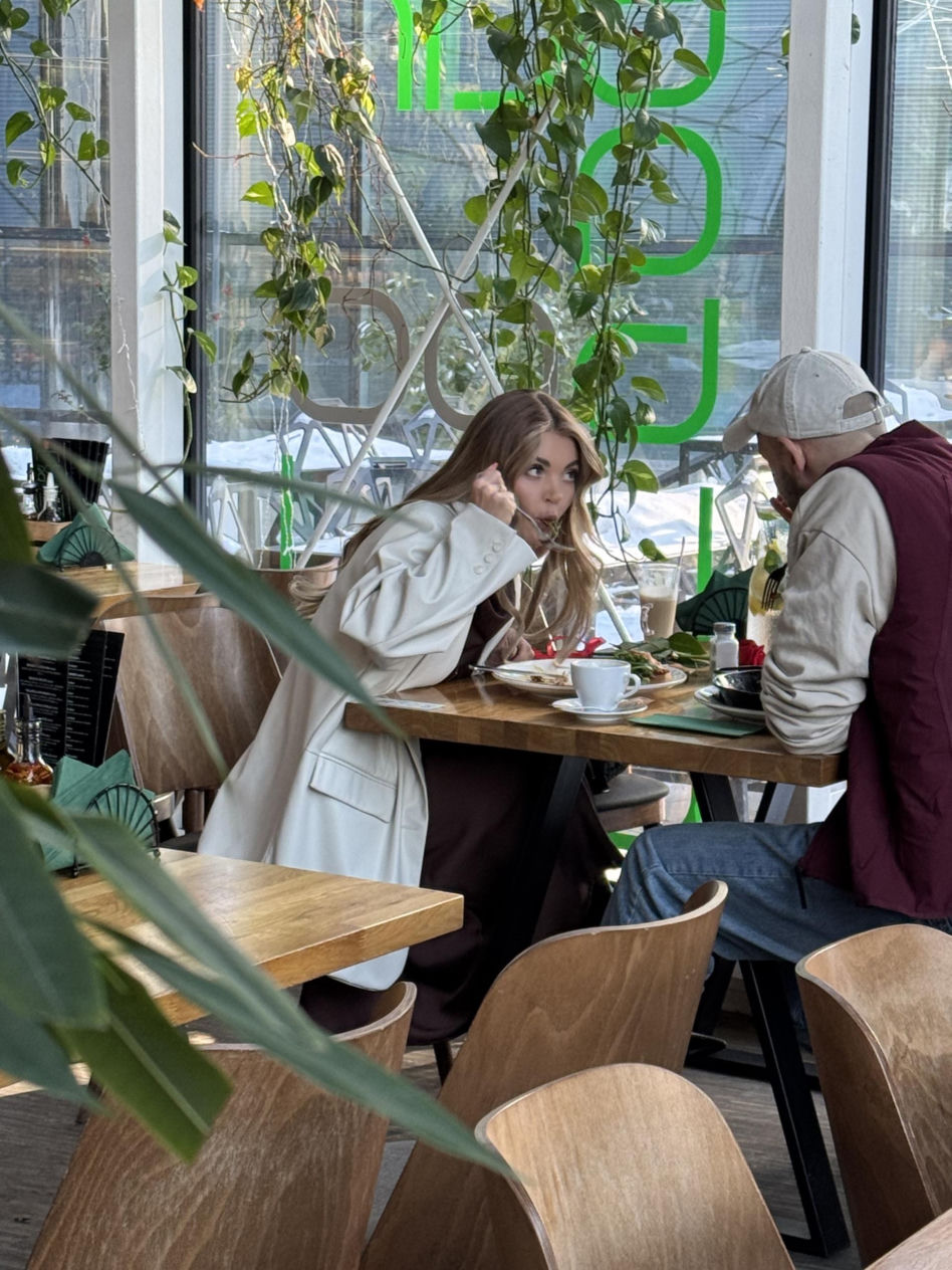Edyta Folwarska i Maciej Pela w restauracji