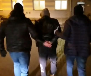 Pseudokibic z Białegostoku podejrzany o podpalenie mieszkania podczas Marszu Niepodległości