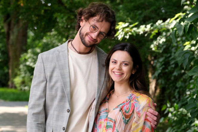 M jak miłość, odcinek 1896. Mariusz (Mateusz Mosiewicz), Kasia (Paulina Lasota