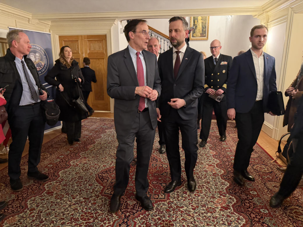 Wręczenie Krzyża Wielkiego Orderu Zasługi RP rodzicom Michaela Ollisa w Waszyngtonie, DC