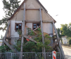 Teraz będzie estetycznie, zabytek przestanie szpecić. Dom Masztalerza