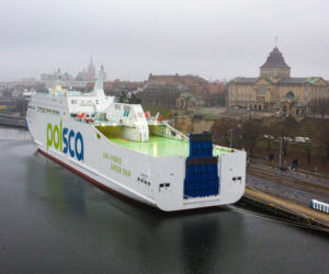 Najnowocześniejszy prom w polskiej flocie. Jantar Unity zacumował w Szczecinie