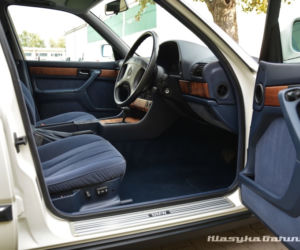 Fabrycznie nowe BMW serii 7 z 1992 roku