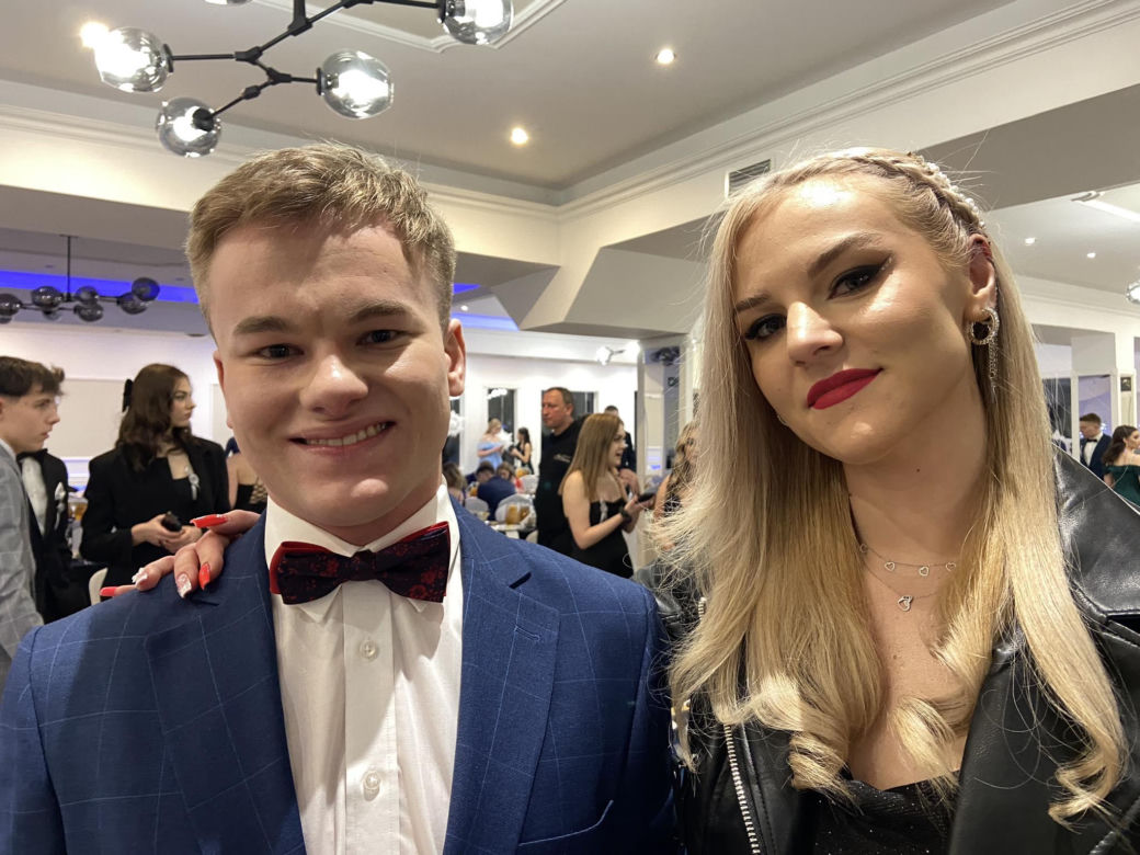 Bal studniówkowy 2024 II Liceum Ogólnokształcącego w Starachowicach