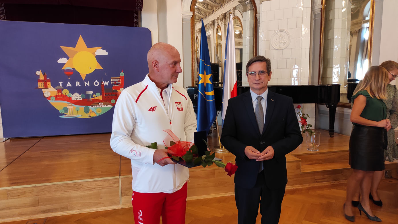 Spotkanie z tarnowskimi paraolimpijczykami w Sali Lustrzanej
