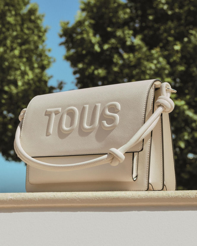 TOUS