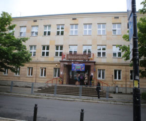 Alarmy bombowe w warszawskich szkołach