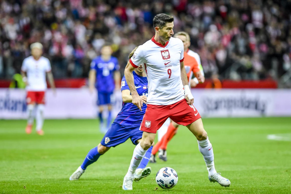 Tyle Robert Lewandowski zarabia za jeden post na Instagramie. Stawka zwala z nóg! 