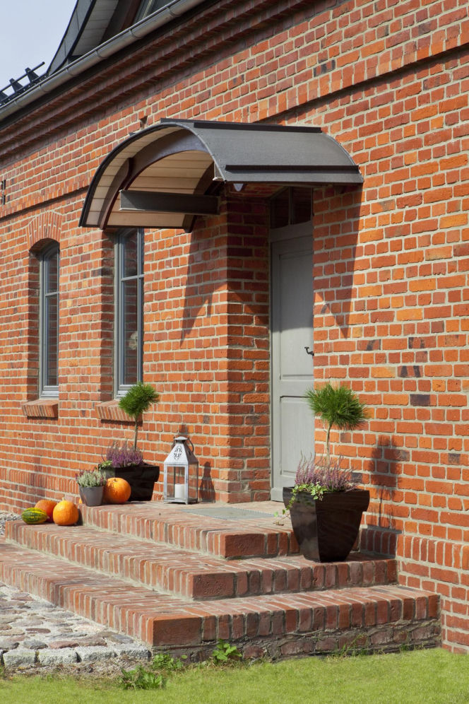 Przebudowa domu z czerwonej cegły