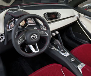 Mazda Hazumi - studyjna następczyni Mazdy 2