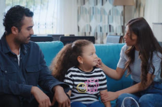 Dziedzictwo, odcinek 893: Ferit i Ayse tęsknią za dawną relacją, ale żadne z nich nie wierzy, że powrót do przeszłości jest jeszcze możliwy