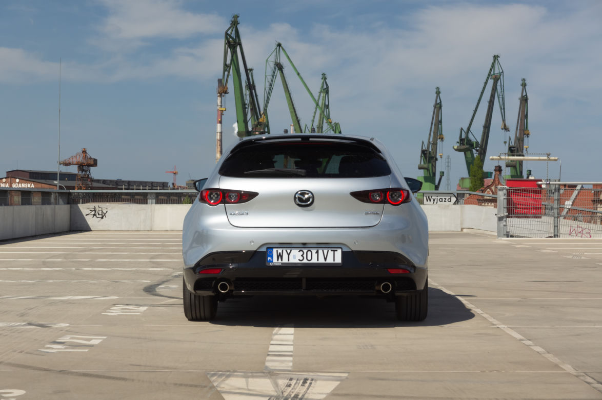 Mazda 3 Skyactiv-G 150 KM MT6 Hikari
