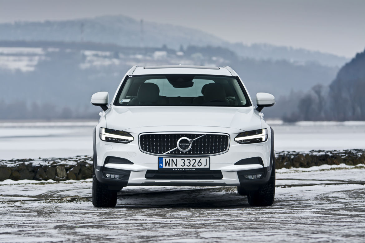 Volvo V90 Cross Country