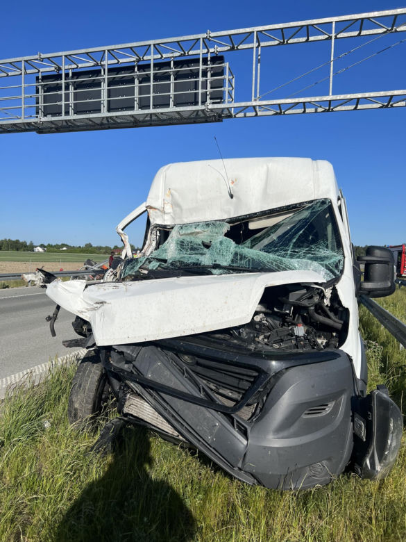 Wypadek na trasie S5 w Żołędowie pod Bydgoszczą! Cztery osoby zostały ranne [ZDJĘCIA]