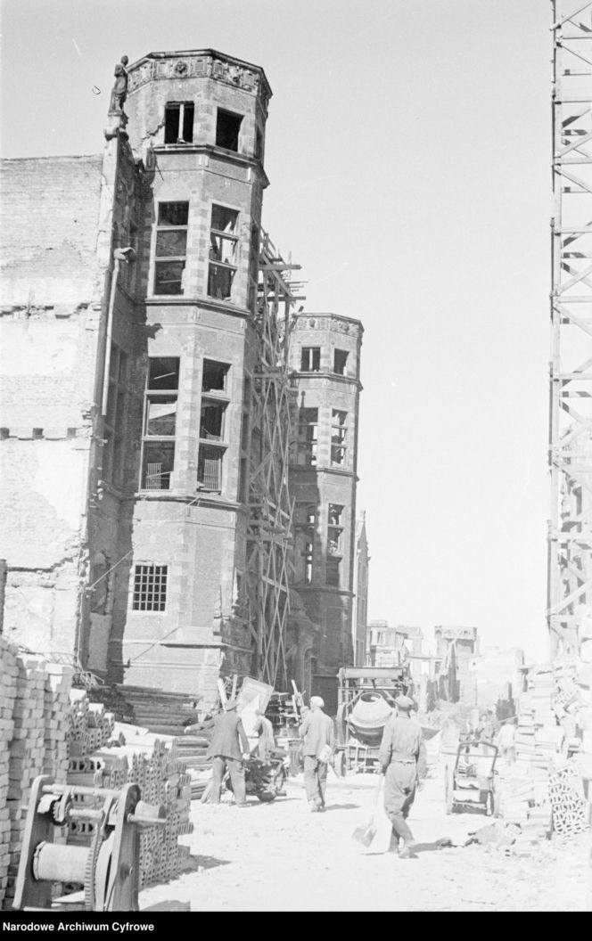 Odbudowa Gdańska po wojnie