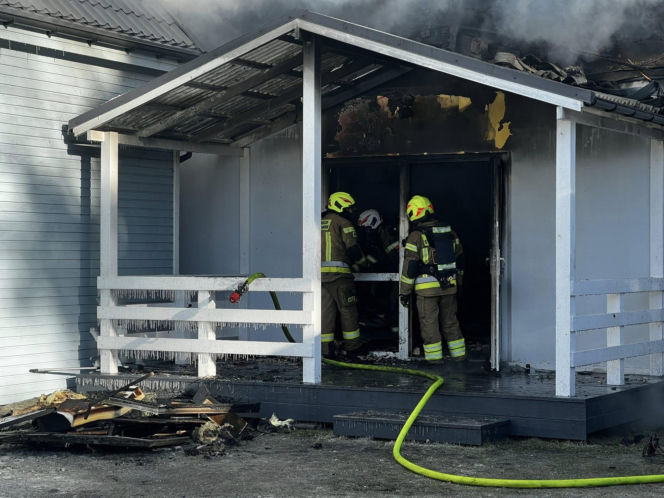 Pożar domków letniskowych w Pogorzelicy
