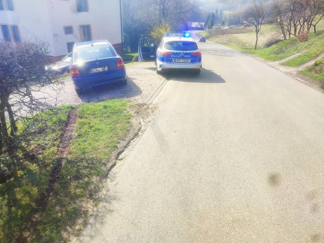  Ucieczka przed policjantami w Sowinie