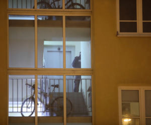Strzelanina na warszawskim Targówku: Mężczyzna strzelał do policjantów