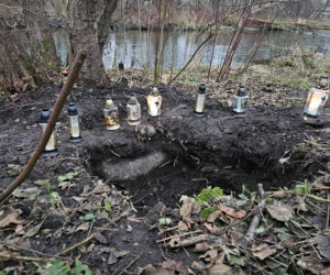 Poćwiartował ciało współlokatora i zakopał w parku! Po wszystkim napisał do matki Mateusza