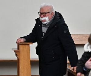 Lech Wałęsa na niedzielnej mszy