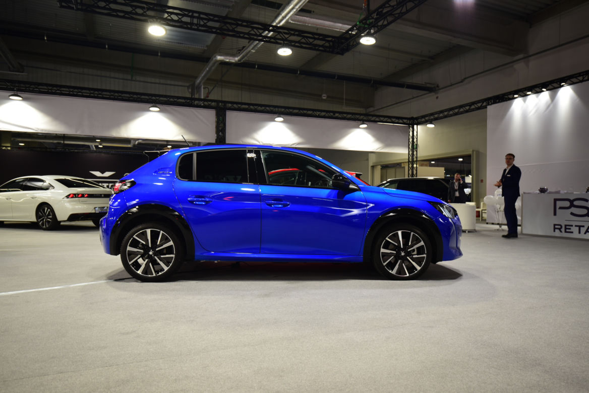 Peugeot 208 / Warsaw Motor Show 2019 w Ptak Warsaw Expo