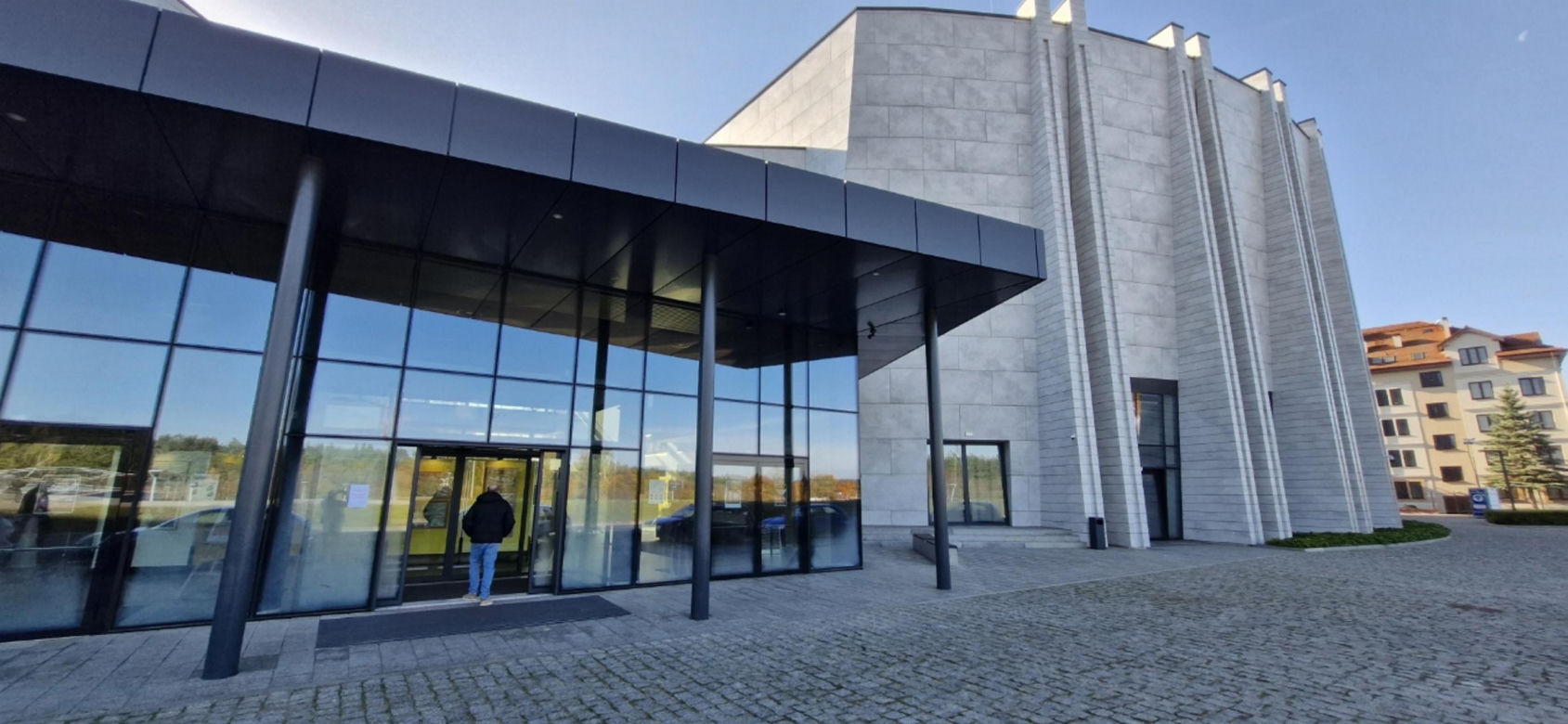 Ksiądz Rydzyk wybudował muzeum za 220 mln, które od roku stoi puste