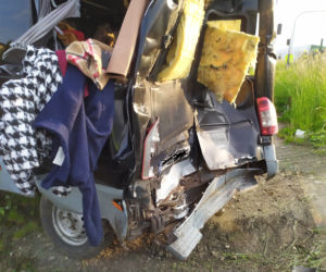 Karambol na DK1. Doszło do zderzenia kilku samochodów i ciężarówki. Są ranni. Droga w kierunku Katowic zablokowana [ZDJĘCIA]