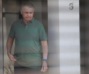 Był prezydent próbował uciec z aresztu! Użył lutownicy