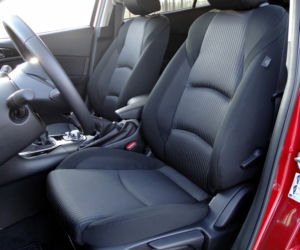 nowa Mazda 3