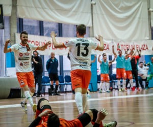 FC Toruń -  Acana Orzeł Jelcz-Laskowice 3:5, zdjęcia z meczu