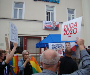 LGBT to nie ideologia - protest podczas wizyty Beaty Szydło