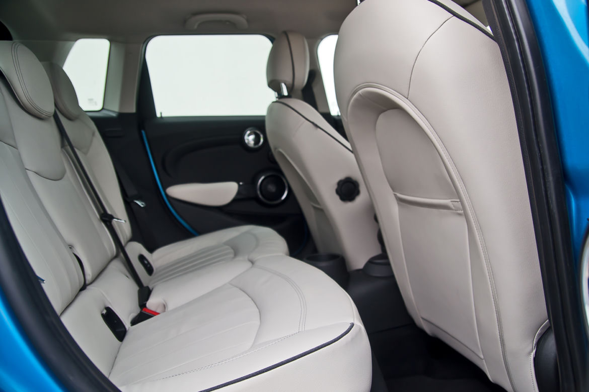 MINI Cooper 5D