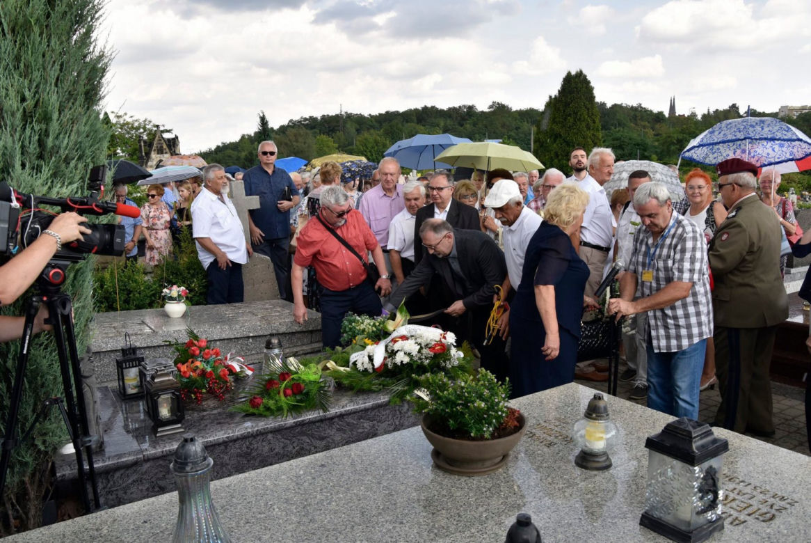 XVIII rocznica śmierci Edwarda Gierka