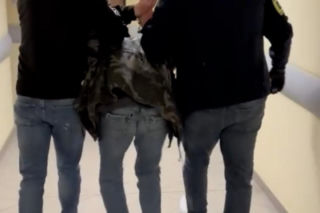 Telefon grozy do seniorki z Poznania. „Prokurator” wpadł tuż po odbiorze pieniędzy