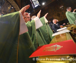 Jasna Góra, Częstochowa: Agitacja wyborcza w kościele? Minister przemawiała z ambony!