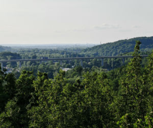 To jedno z najstarszych miast na Śląsku. Jest stolicą historycznej krainy