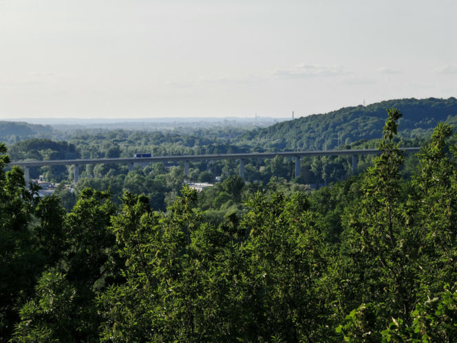 To jedno z najstarszych miast na Śląsku. Jest stolicą historycznej krainy