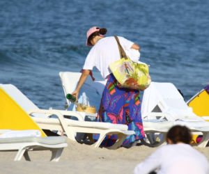 Anna Czartoryska-Niemczycka na plaży