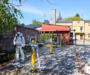 Bełchatów: Dezynfekcja obiektów sportowych. Siłownie, boiska wszysto spryskano dezynfekatorem 