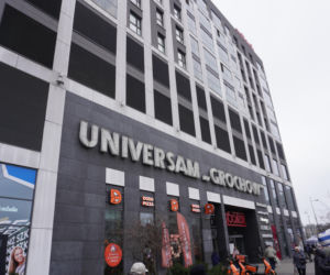 Dziś tak wygląda miejsce po dawnym Uniwersamie Grochów