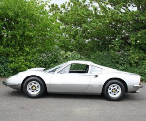 Ferrari Dino, którym jeździł Keith Richard