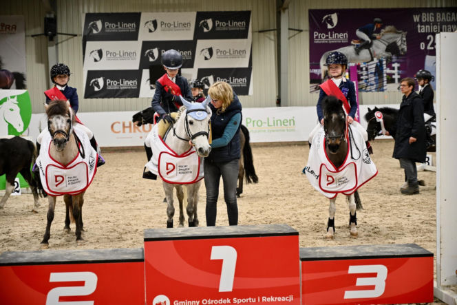 Skakali na kucach i dużych koniach. W Lesznie odbyły się Mistrzostwa Polski i Puchar Polski Dzieci i Młodzieży