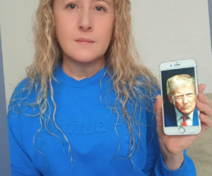 Twierdzi, że jest córką Trumpa