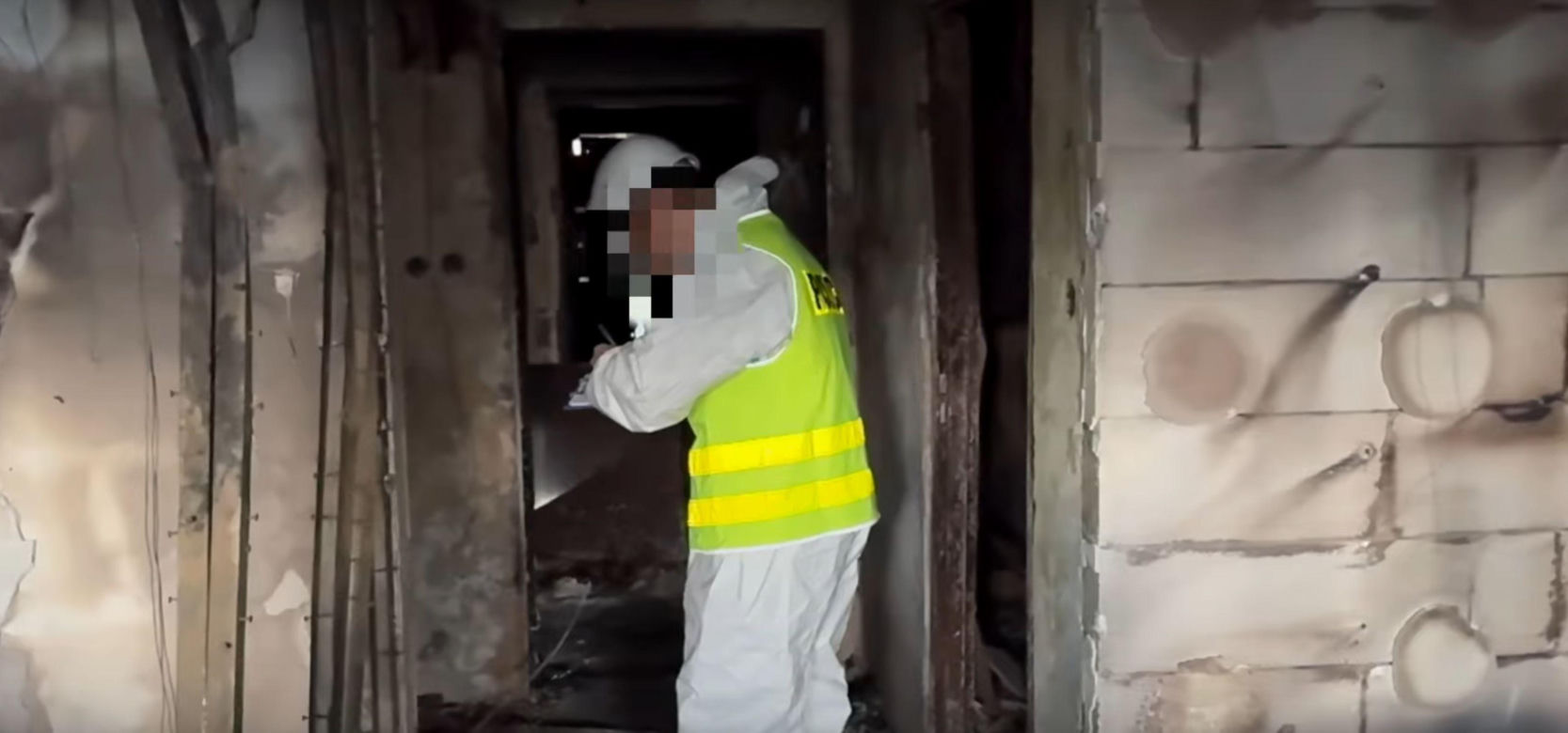 Blok w Ząbkach po pożarze