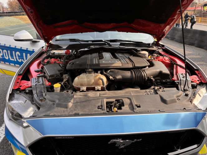 Ford Mustang w służbie radomskiej policji