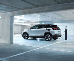 Peugeot 3008 HYbrid4