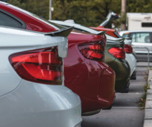 Setki kradzieży aut w Warszawie. Złodzieje upatrzyli sobie jedną markę