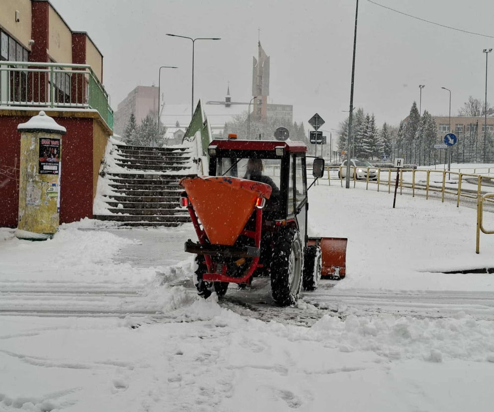 Świętokrzyskie ZASYPANE! Atak zimy 23.11.2025